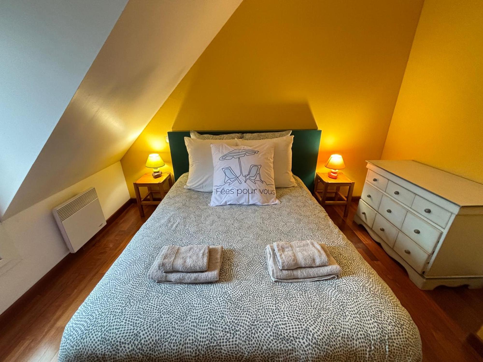 Cote Cottage Apt 3 Chambres Bien Equipee Vue Imprenable Sur Port Et Mer Etreham Dış mekan fotoğraf